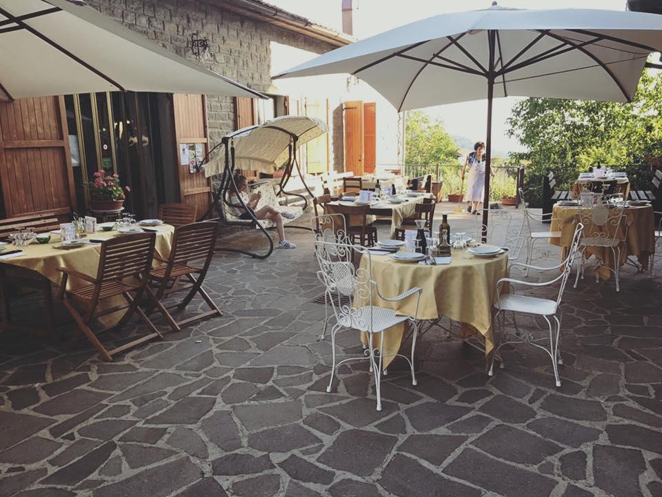 Albergo Ristorante Letizia Chiusi della Verna Exterior foto